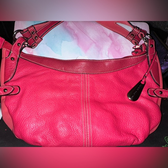 Hot pink Franco Sarto purse! Perfect for ☀️ spring and summer! ☀️ - Picture 10 of 16